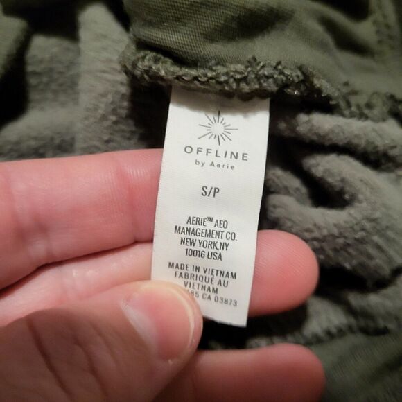 Offline by Aerie Casual Comfort Hoodie with Side Pockets, Thumb Holes Size Small - Picture 7 of 8